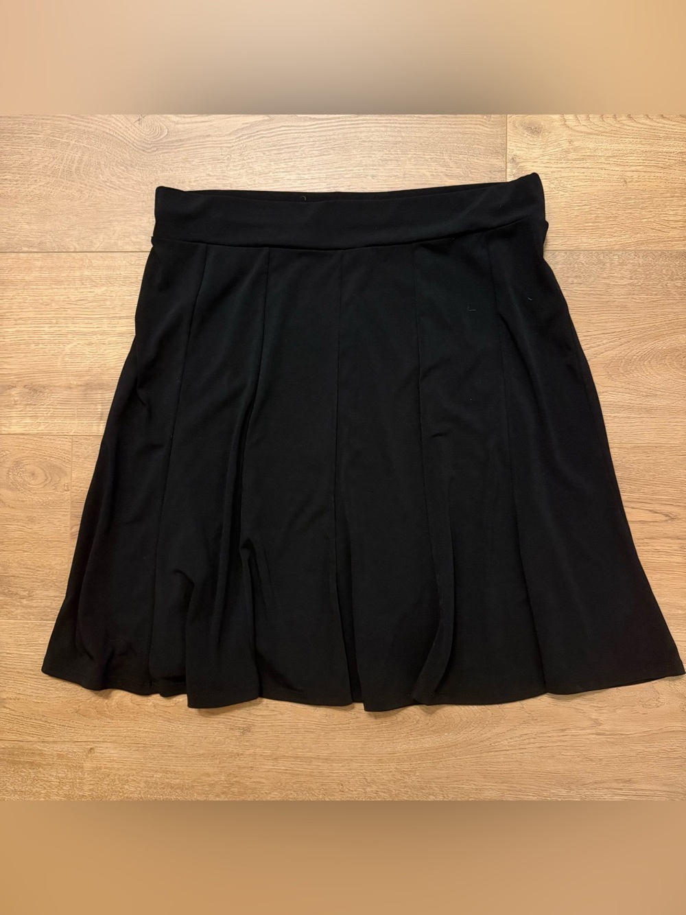 White House Black Market WHBM Women’s Black A-Line Flare Skirt, Size Medium
